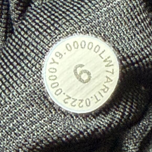 Lululemon Hotty Hot High-Rise Short 4" *Black - Picture 8 of 8